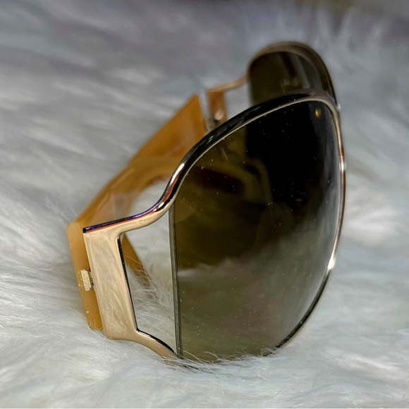 Versace sunglasses - Picture 4 of 8